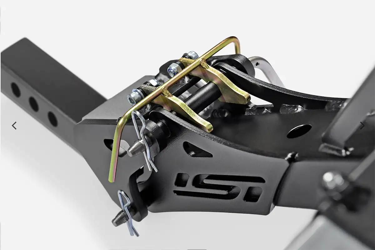 kube isi bicycle rack hinge Heavy-duty hinge and locking pin of the iSi bicycle rack attached to a Kube teardrop camper.