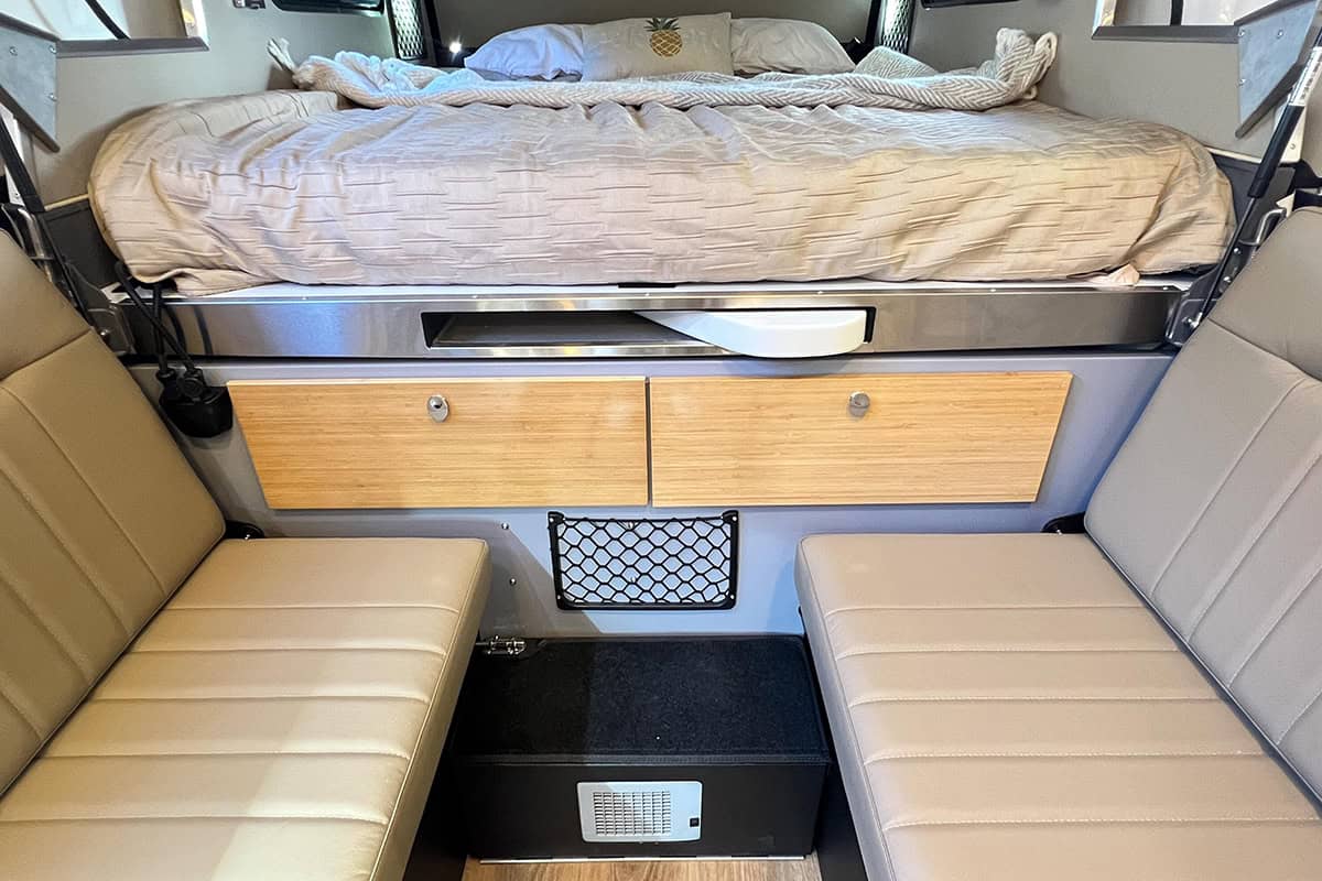 INT-karavan-off-road-caravan-1716