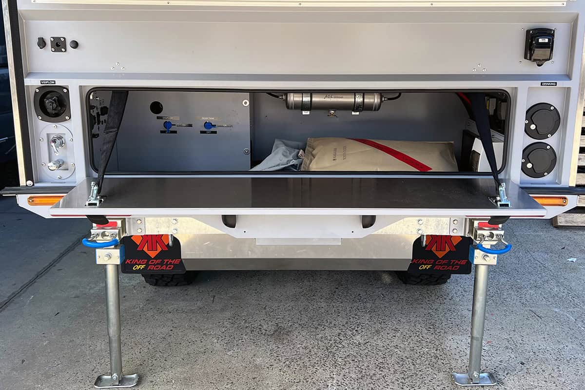 karavan-off-road-caravan-1749