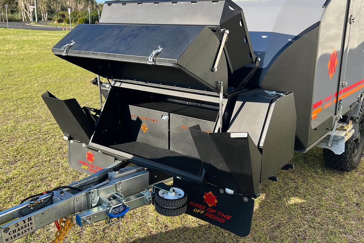 karavan-off-road-caravan-1797