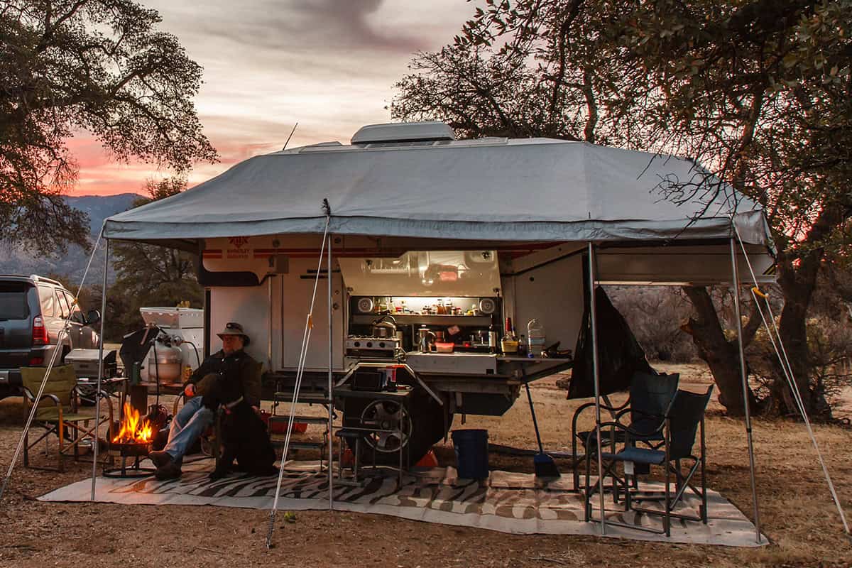 karavan-off-road-caravan-pig-camp-6
